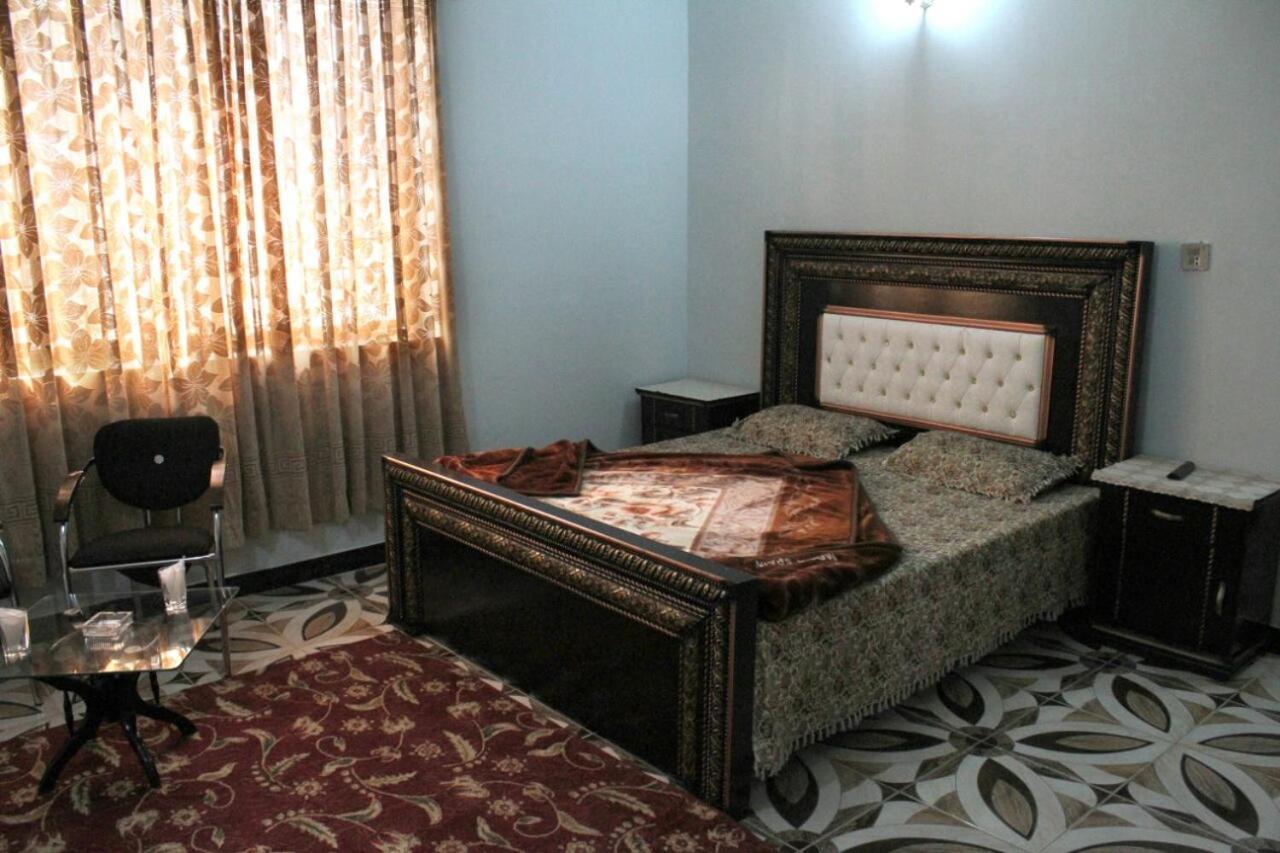 Tulip Guest House 아보타바드 외부 사진